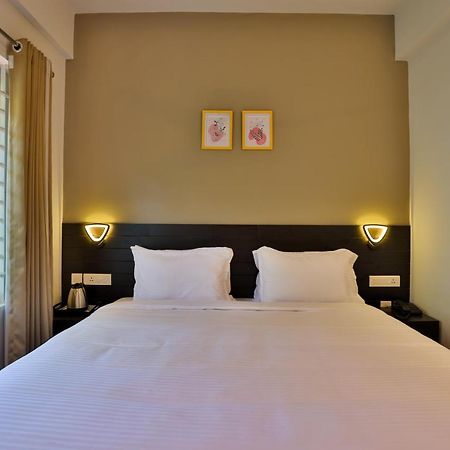 トリバンドラム Ivy Residency Bed & Breakfast エクステリア 写真